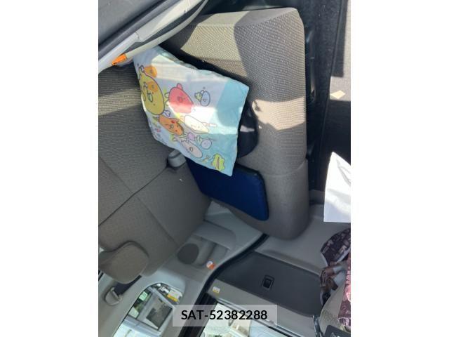 Daihatsu TANTO 2018-01 8075859-10