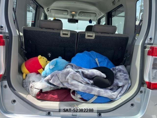 Daihatsu TANTO 2018-01 8075859-8