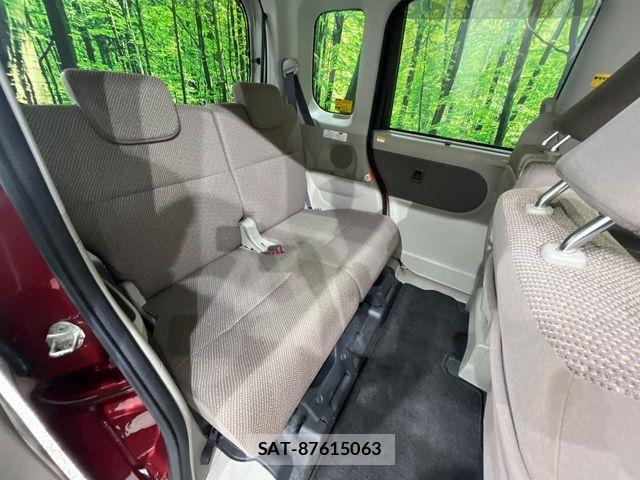 Daihatsu TANTO 2016-04 8075850-9