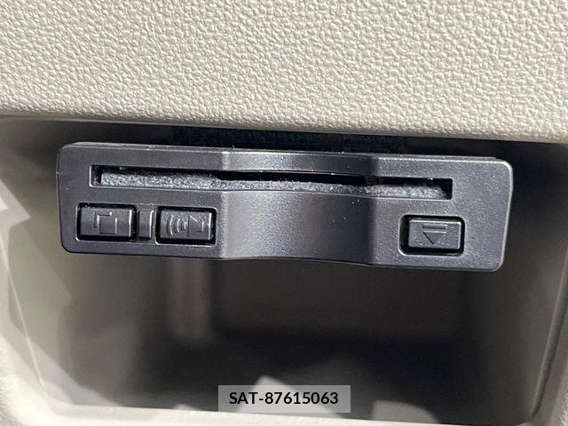 Daihatsu TANTO 2016-04 8075850-6