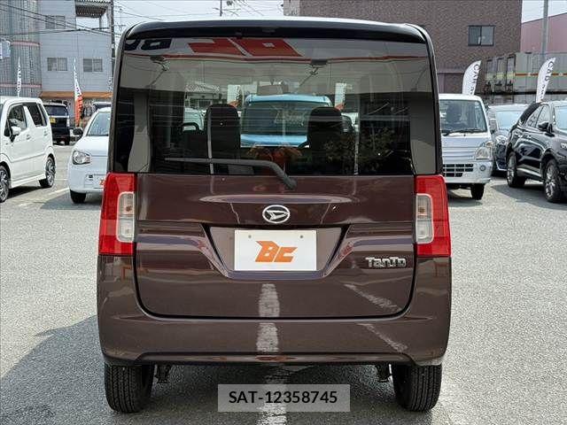 Daihatsu TANTO 2016-09 8075854-13