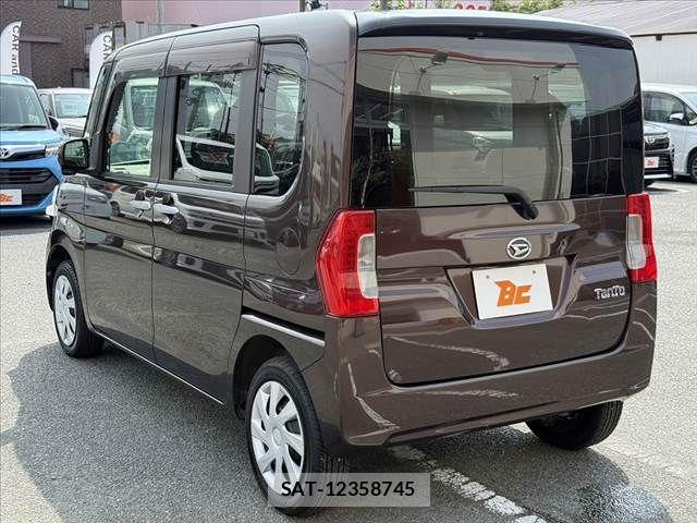 Daihatsu TANTO 2016-09 8075854-14