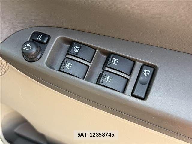 Daihatsu TANTO 2016-09 8075854-6