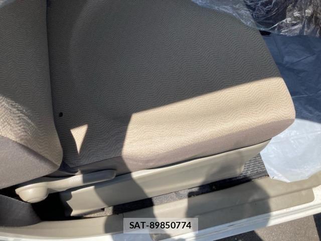 Daihatsu TANTO 2008-06 8075420-18