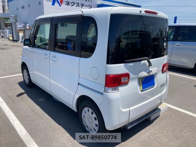 Daihatsu TANTO 2008-06 8075420-3