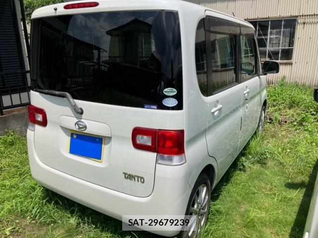 Daihatsu TANTO 2009-04 8075862-2