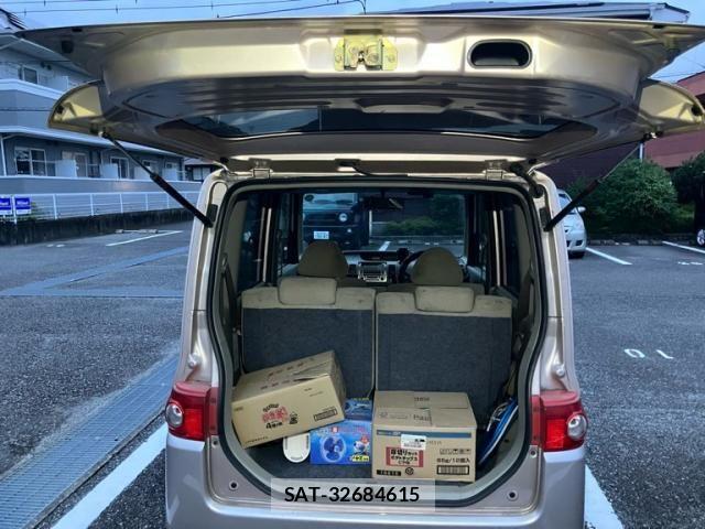 Daihatsu TANTO 2004-12 8075863-12