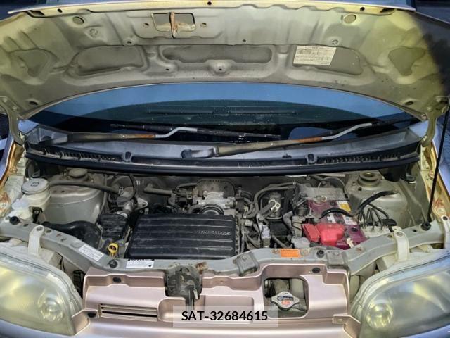 Daihatsu TANTO 2004-12 8075863-18
