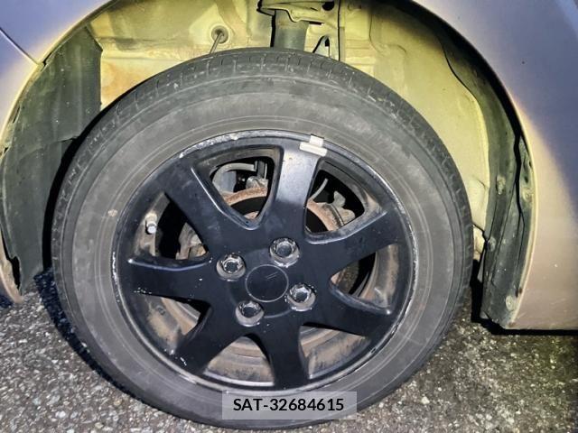 Daihatsu TANTO 2004-12 8075863-6