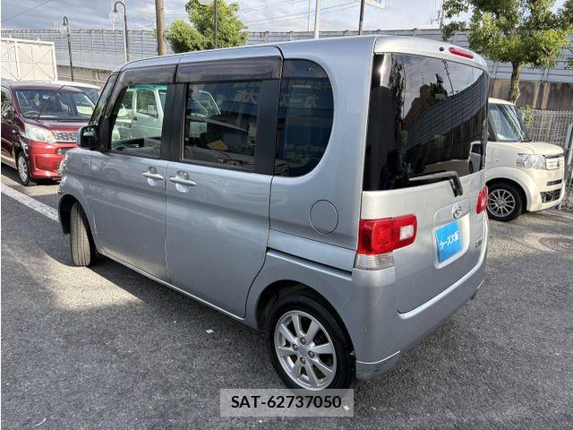Daihatsu TANTO 2009-06 8075860-3