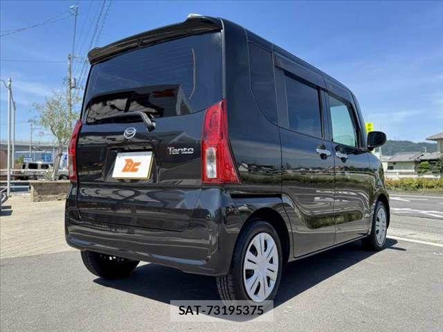 Daihatsu TANTO 2022-06 8075851-14