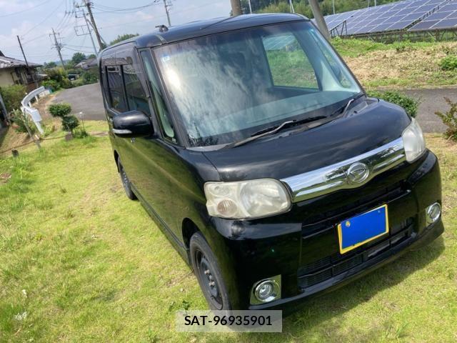 Daihatsu TANTO 2012-01 8075865-0