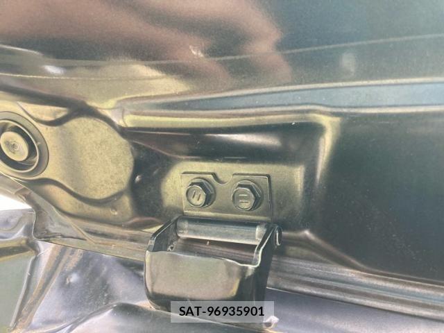 Daihatsu TANTO 2012-01 8075865-9