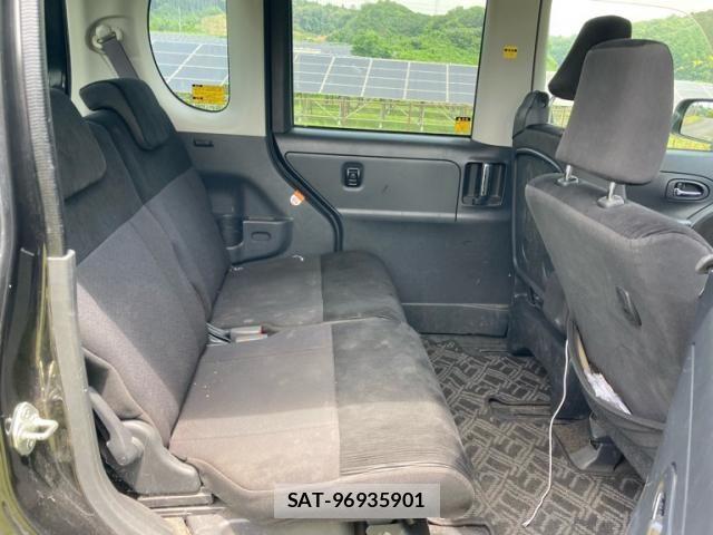 Daihatsu TANTO 2012-01 8075865-13