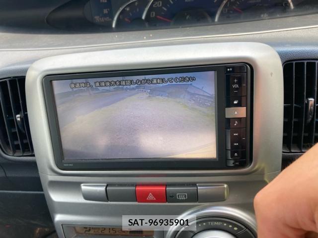 Daihatsu TANTO 2012-01 8075865-21