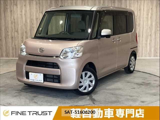 Daihatsu TANTO 2014-06 8102222-0