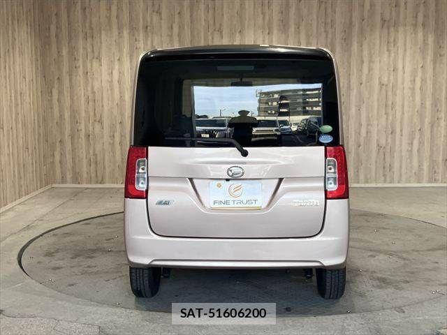 Daihatsu TANTO 2014-06 8102222-19