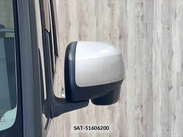 Daihatsu TANTO 2014-06 8102222-22
