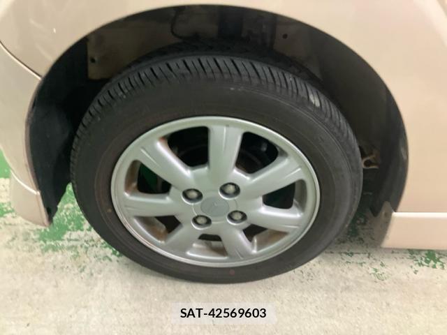 Daihatsu TANTO 2006-12 8102232-9