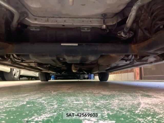 Daihatsu TANTO 2006-12 8102232-7