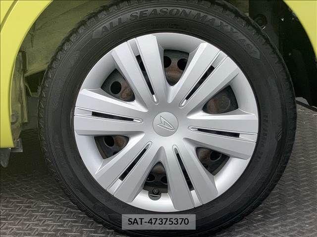 Daihatsu TANTO 2020-02 8102215-16
