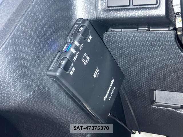 Daihatsu TANTO 2020-02 8102215-19