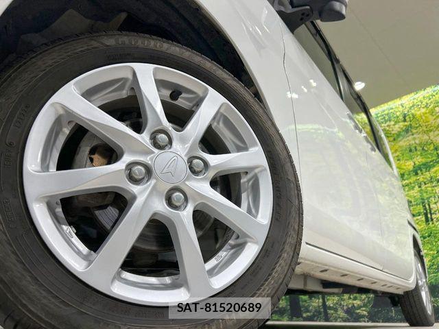 Daihatsu TANTO 2016-06 8102211-12