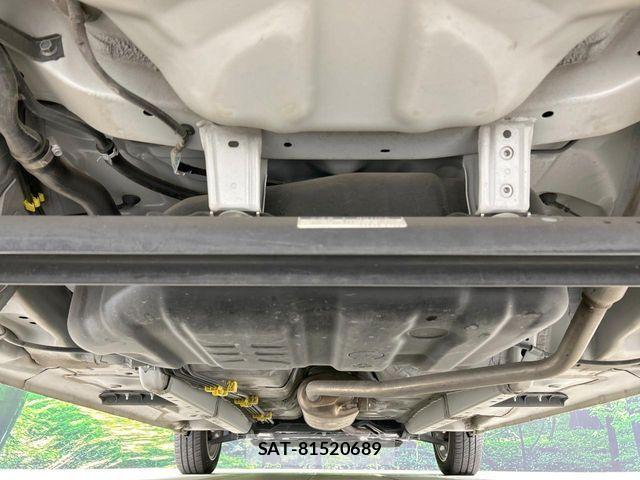Daihatsu TANTO 2016-06 8102211-18