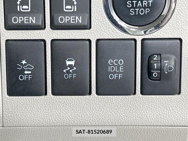 Daihatsu TANTO 2016-06 8102211-4
