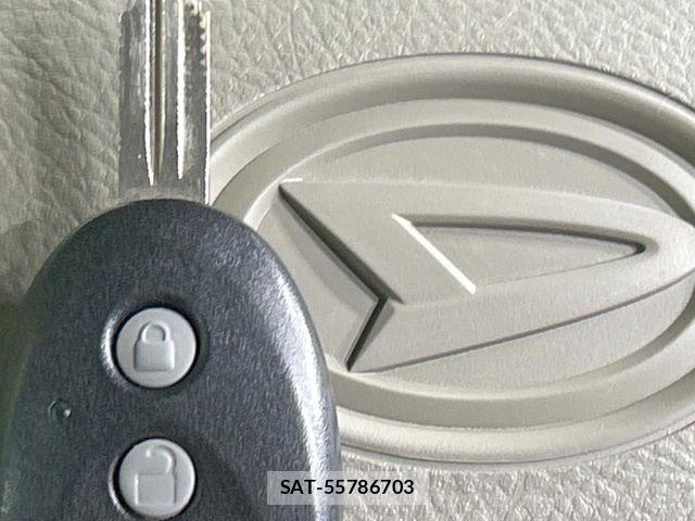 Daihatsu TANTO 2013-09 8102219-3