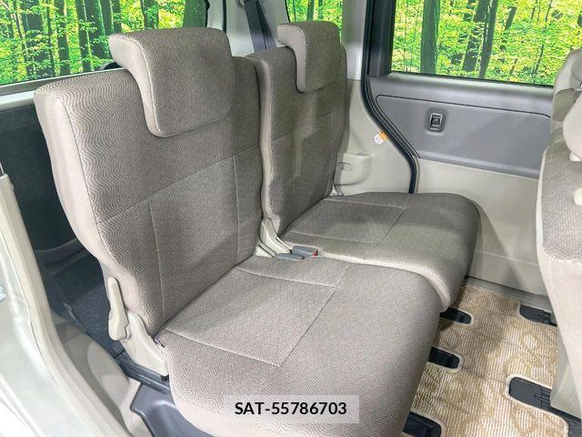 Daihatsu TANTO 2013-09 8102219-8