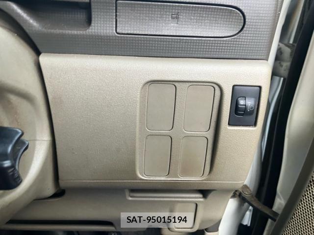 Daihatsu TANTO 2008-06 8102234-15