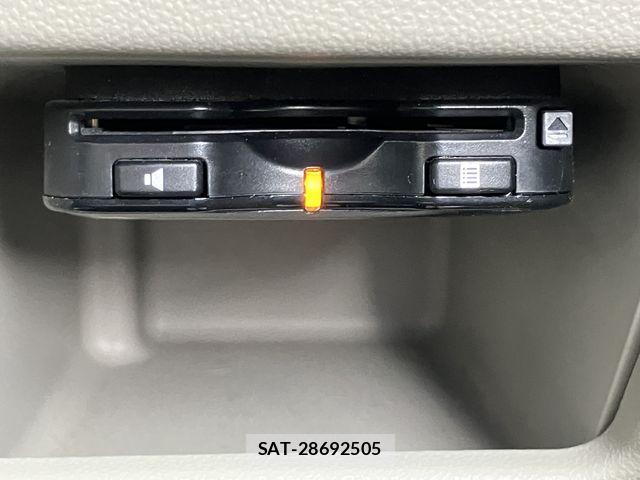 Daihatsu TANTO 2014-07 8102218-8
