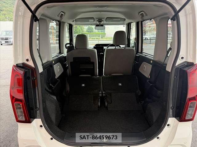 Daihatsu TANTO 2021-05 8102212-20