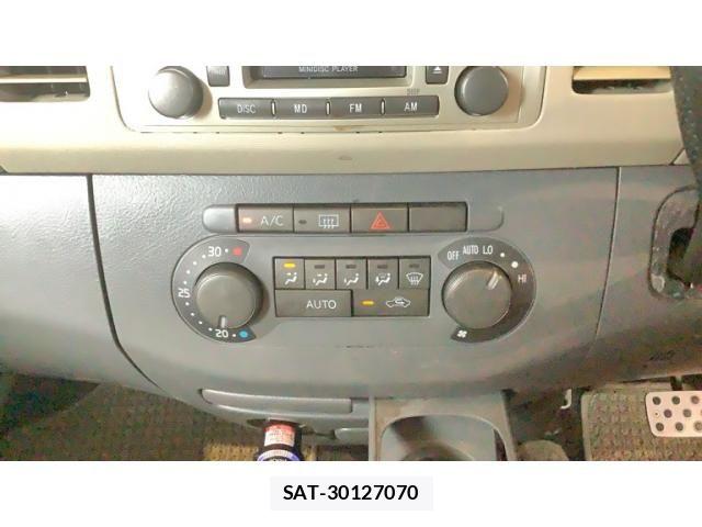 Daihatsu TANTO 2005-06 8102231-9