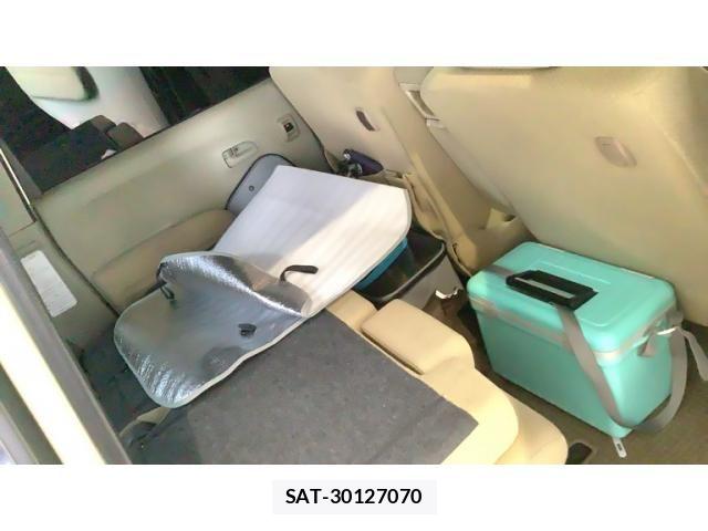 Daihatsu TANTO 2005-06 8102231-5