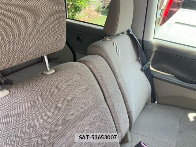 Daihatsu TANTO 2012-09 8102228-11