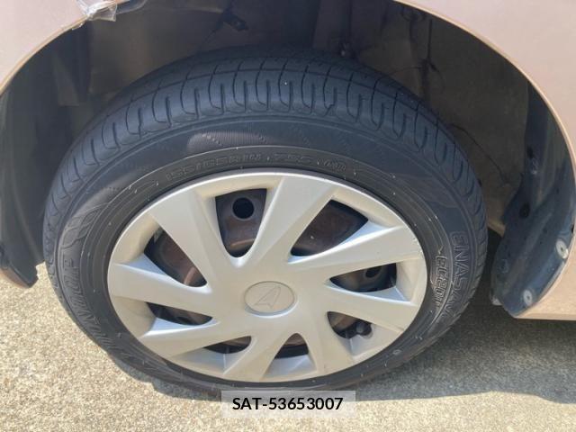Daihatsu TANTO 2012-09 8102228-6