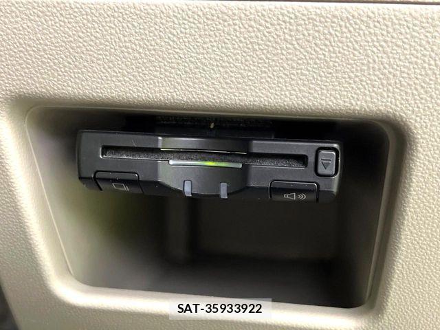 Daihatsu TANTO 2014-04 8132618-4