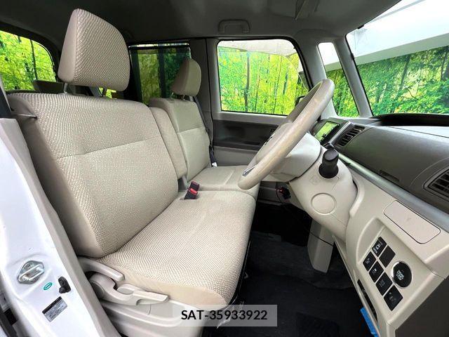 Daihatsu TANTO 2014-04 8132618-7