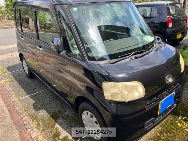 Daihatsu TANTO 2010-01 8132626-0