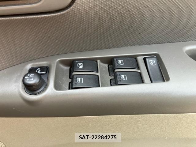 Daihatsu TANTO 2010-01 8132626-20