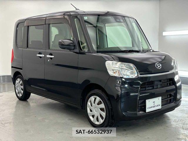 Daihatsu TANTO 2018-01 8132617-26