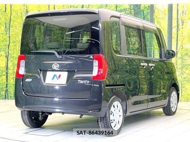 Daihatsu TANTO 2013-12 8146826-16