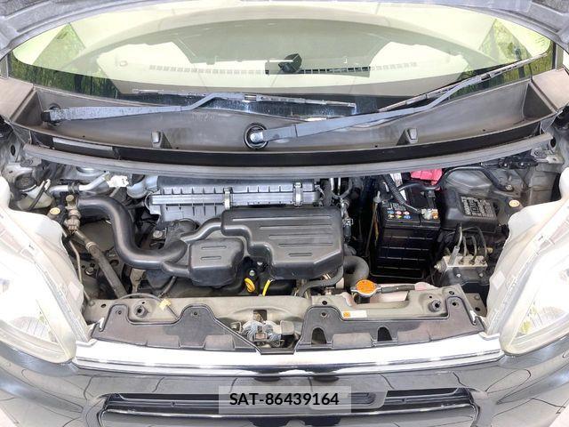 Daihatsu TANTO 2013-12 8146826-17