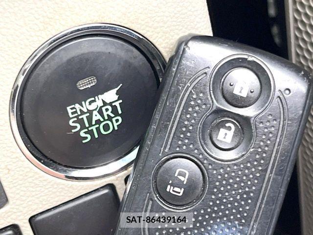 Daihatsu TANTO 2013-12 8146826-6