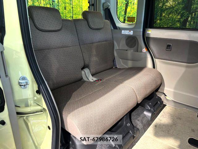 Daihatsu TANTO 2017-10 8146824-9