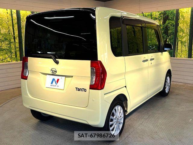 Daihatsu TANTO 2017-10 8146824-16