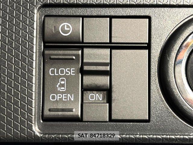 Daihatsu TANTO 2023-08 8146821-4