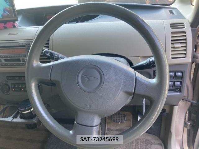 Daihatsu TANTO 2005-06 8159359-12